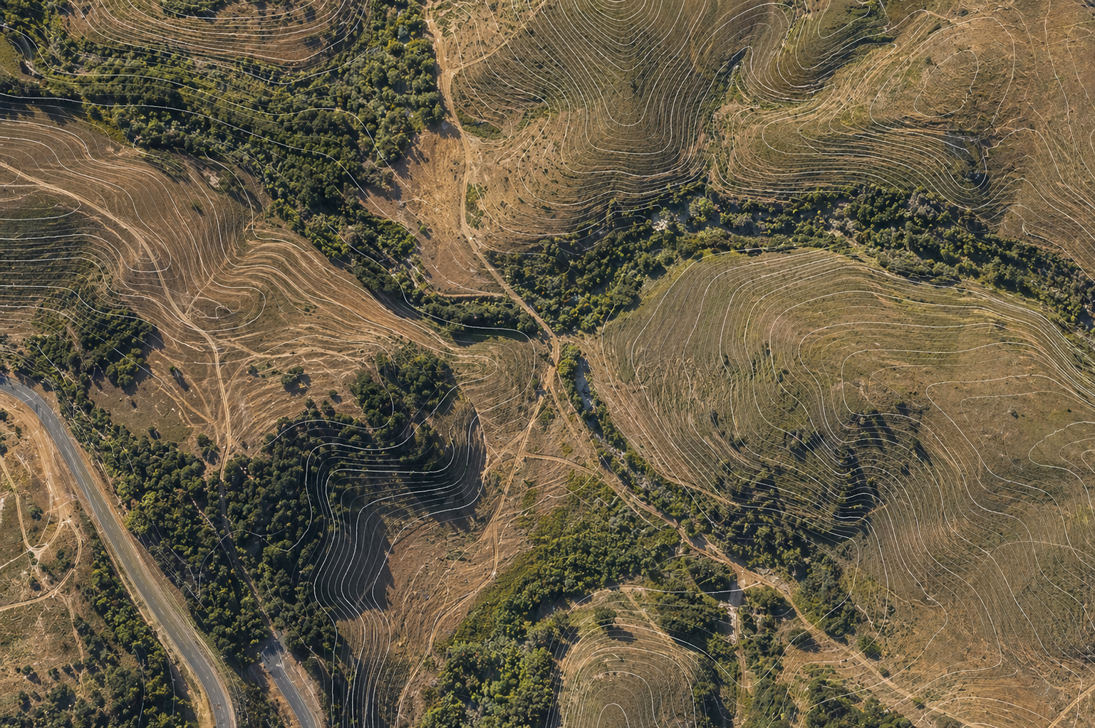 Topographie et cubature par drone: levés de précision pour aménagement et chantiers — Antheon